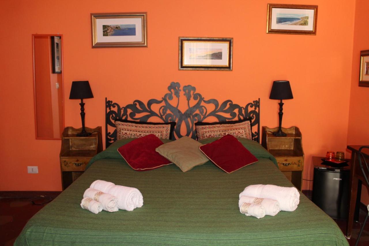 Anirbas Bed and Breakfast Reggio di Calabria Buitenkant foto